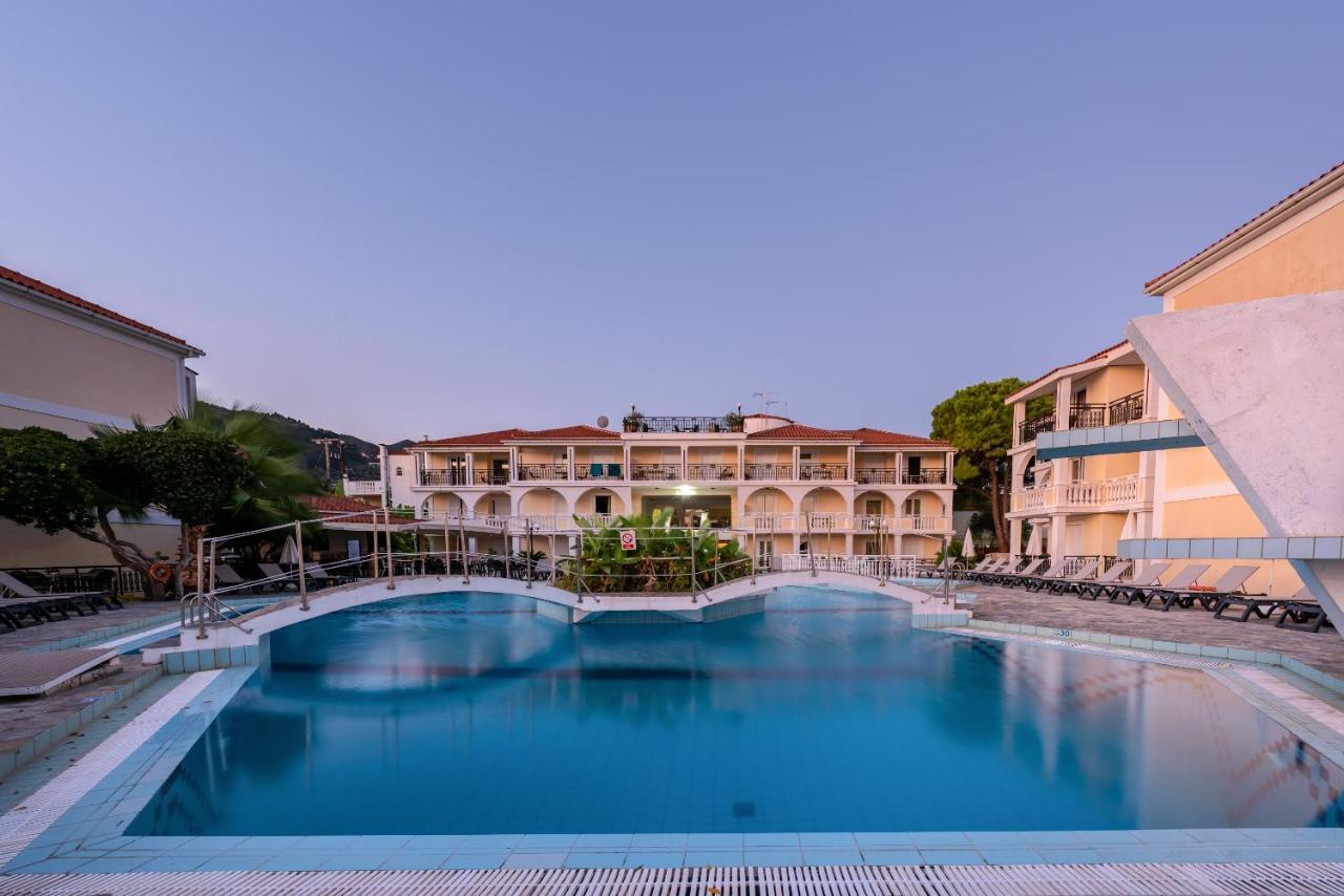 Porto Iliessa Hotel อาร์กาซี ภายนอก รูปภาพ