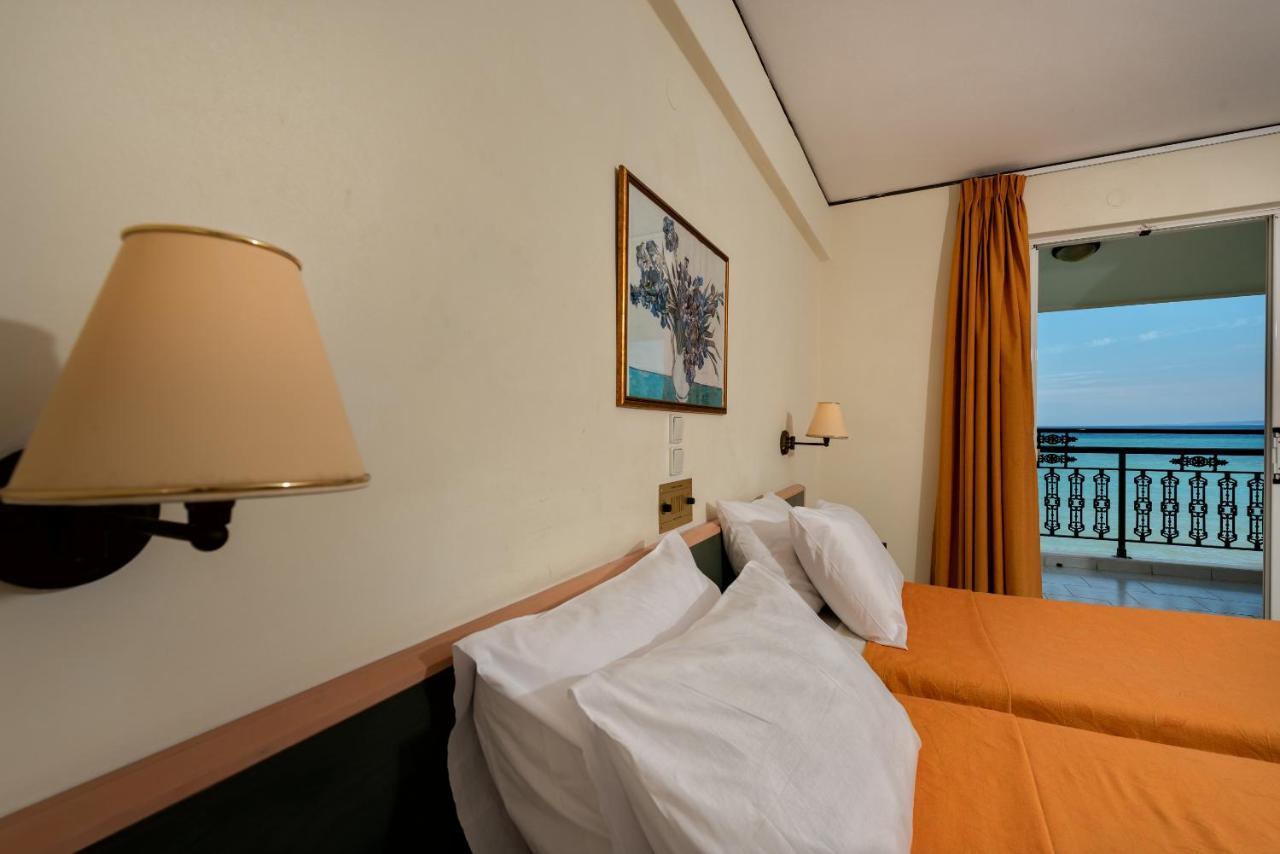 Porto Iliessa Hotel อาร์กาซี ภายนอก รูปภาพ